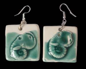 Tableware: Vintage Elephant Pottery Earrings