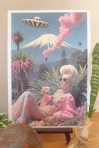 Kiwiana: Miss Demeanour - Lu Lu Deluxe NZ - A4 Art Print