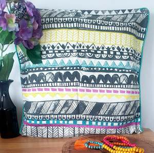 Pop Culture Cushion Covers: Vintage Retro Ethnic Print Cushion Cover