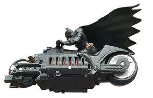 Dc Comics: Batman Motorcycle – Rev ’n Go Friction Toy
