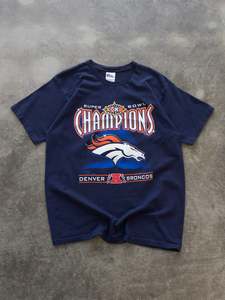 Vintage Sport And College: Vintage 1998 Denver Broncos Super Bowl Champs Tee (L)