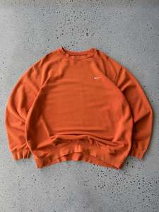 30 Off Birthday Sale: Vintage Nike Swoosh Sweatshirt (2XL)