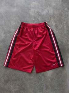 Vintage Red Nike Basketball Shorts (14-16Y)