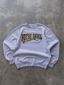 Champion: Vintage Grey Champion Notre Dame Fightin' Irish Sweatshirt (M)