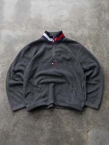 Fleece: Vintage 00s Grey Tommy Hilfiger Quarter Zip Fleece Sweatshirt (M)