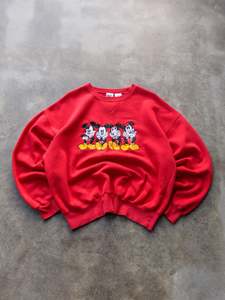 Vintage 00s Red Mickey Mouse Sweatshirt (L)