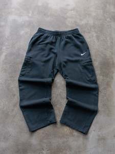 Vintage Black Nike Cargo Sweatpants (L)