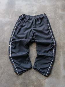 Vintage 90s Black Nike Fleece Lined Tearaway Pants (L)