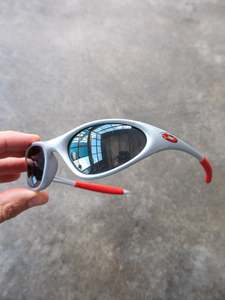 Surf And Skate: Vintage 2003 Silver Oakley Minute Gen 2 Ducati Sunglasses