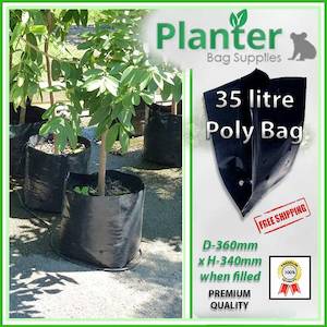 Products: 35 litre Polyethylene Plant Growbags PB60