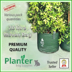 Products: Woven Planter Bags – 20 ltr