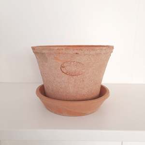 Pots And Planters: Aged terracotta round short pot with saucer
