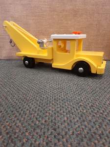 Large Wooden Vehicles: Wooden Breakdown Truck Painted - NZ Made