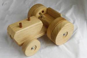 Large Wooden Vehicles: Wooden Tractor