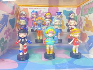 Toy City: ToyCity - Laura Cyberpunk Series Blind Box Display Set