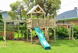 Products: SACAGEWEA Combo Playground – PlayZone
