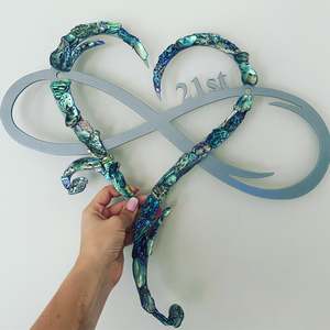Sale: 21st Paua Infinity Heart (48cm)