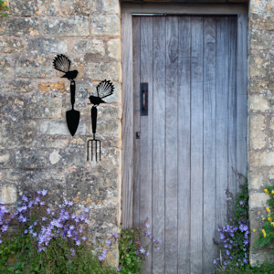 Kiwiana Corten Sale: Fantail Garden Tools