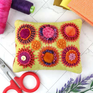 Sue Spargo Patterns: Circle Play Pincushion Pattern - Sue Spargo