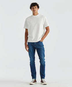 Mens Jeans: Riders R2 Slim Worn - Indigo