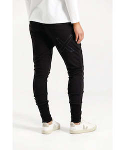 Homelee Apartment Pants Winter - Black With Black X Outline