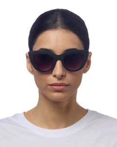 Okkia Claudia Big Cat Eye Sunglasses - Black