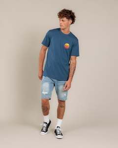 Men: Rip Curl Wettie Passage Icon Tee - Light Navy