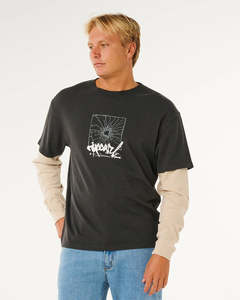 Men: Rip Curl Inner Visions Smashed Long Sleeve Mens Tee - Washed Black