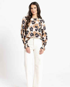 Seeking Lola Vienna Blouse - Roam Print