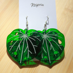 Products: Kawakawa Earrings Poipoia Ōtautahi