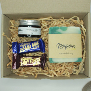 Products: Ahakoa he Iti, he Pounamu Gift Pack Poipoia Ōtautahi