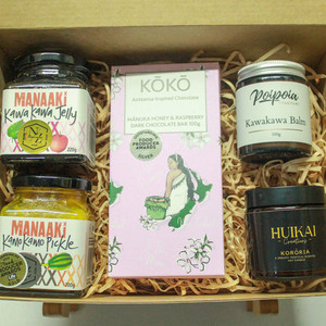 Products: Manaaki Gift Pack Poipoia Ōtautahi