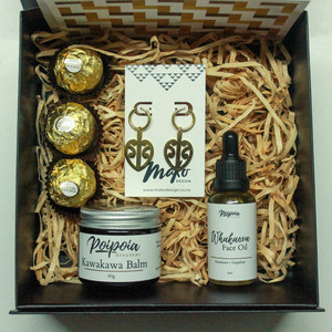 Wahine Gift Pack Poipoia Ōtautahi