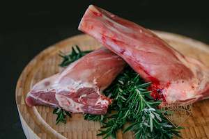 Lamb: 100% Grass-Fed Lamb Shanks