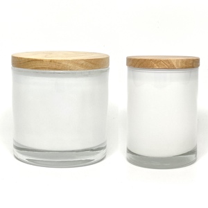 Products: Veluto Jar candle with Wooden lid - Totally Polished
