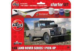 Model Building Cars: Airfix Starter Set - 1:43 Land Rover Series 1 Pick-up