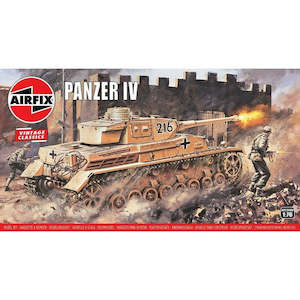 Model Building Military: Airfix - 1:76 Panzer IV Tank