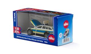 Creative Role Play Vehicles: Siku 2302 - Mercedes Benz E-Class All-Terran 4x4 Polizei