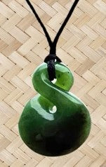 NZ Greenstone Single Twist Pendant 25mm