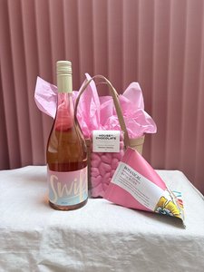 Mother's Day Basket: Pinky