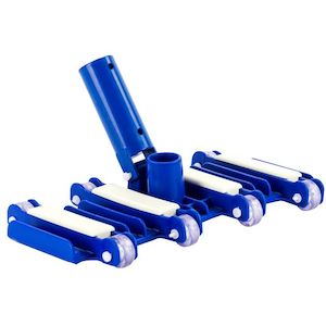 Accessories: Flexible Vacuum Head for In Ground Swimming Pool
