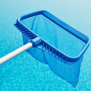 Heavy Duty Plastic Leaf Scoop for Swimming Pools