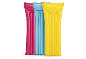 Pool Toys: POOL TOY ECONOMAT