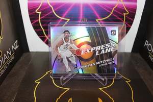 Nba Trading Cards: NBA - Donovan Mitchell