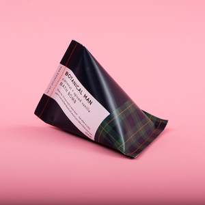 Gifts: Botanical Man Bath Bomb