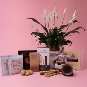 Gifts For New Home Owners: Luxury Gourmet Gift Box