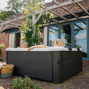 Frontpage: Oslo Portable Spa