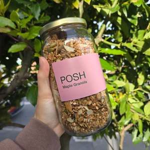 crumbles and granolas: POSH Maple Granola