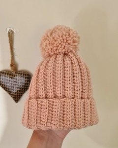 Accessories: Pom Pom Beanie - Apricot