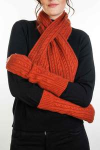 Cable Knit Possum Merino Glovelets